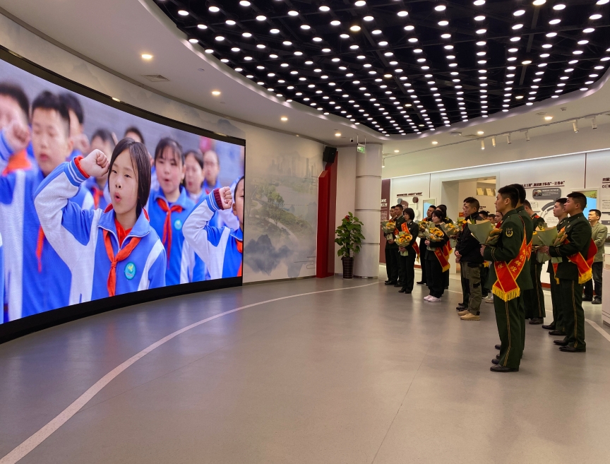 歡迎回家！ 雨山區(qū)今年首批春季退伍軍人光榮返鄉(xiāng)